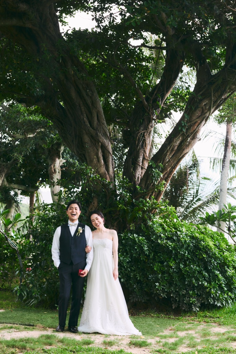 以前プロポーズされたガジュマルの樹の下で