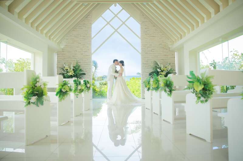 白ドレスとカラードレスと・・・！