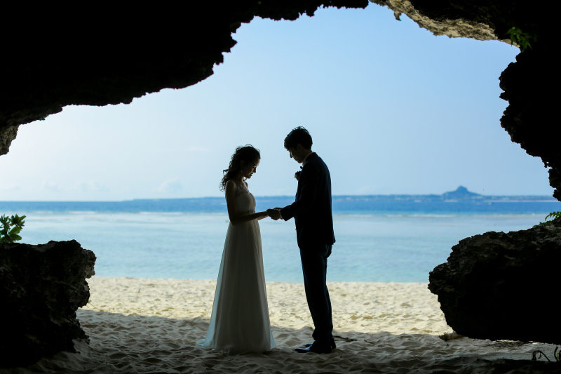 洞窟を使ってシルエットに