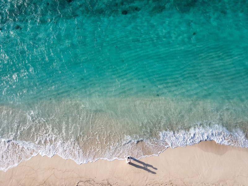 ドローンを使ってでのショット。