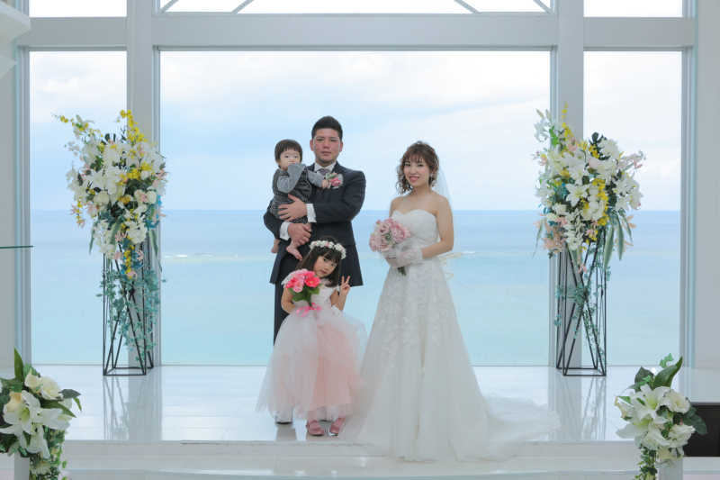 海が見渡せるチャペルで