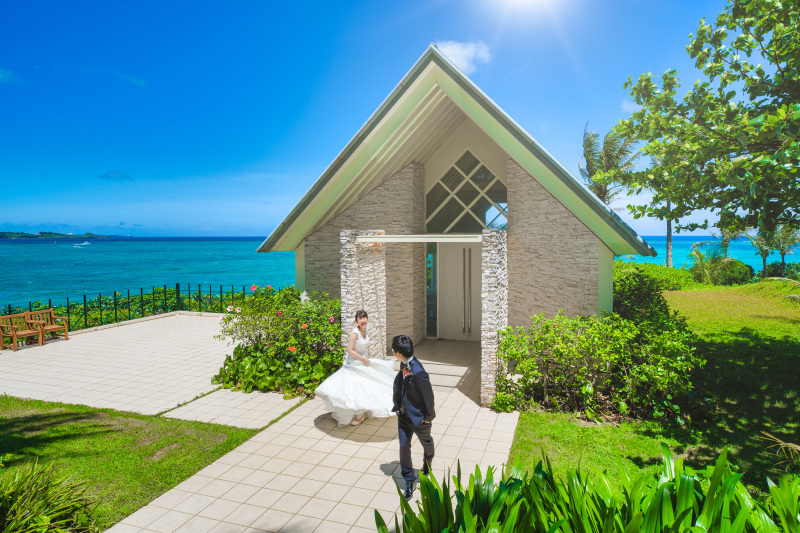 外の外観はこんな感じです^^