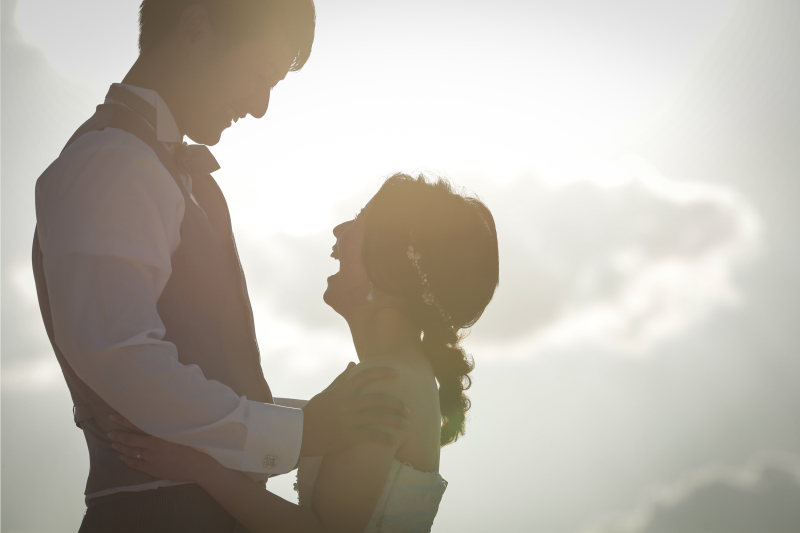 シルエットでもわかるくらいに