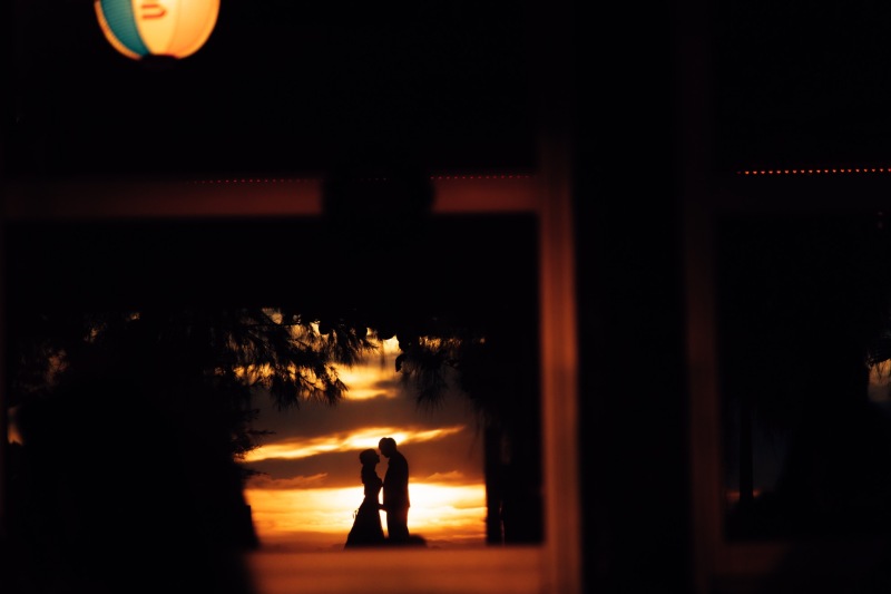 窓ガラス越しに