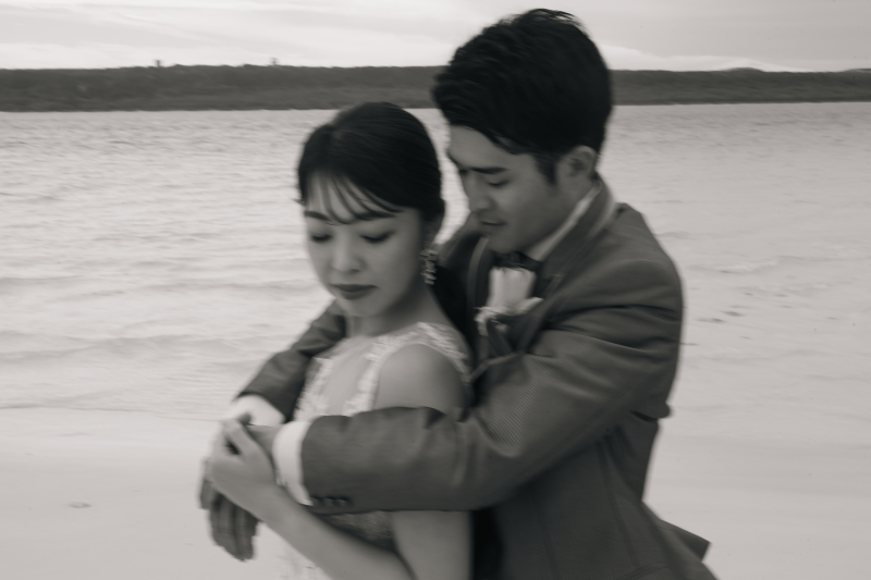 ポーズにマッチしたモノクロ撮影でも