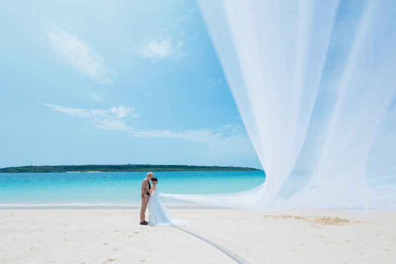 最初はベールから