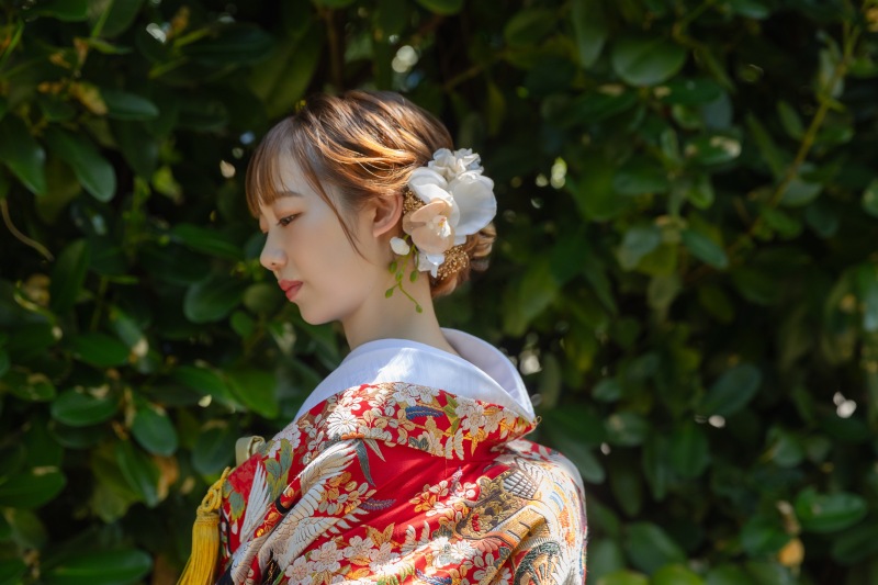 ヘアスタイルにもこだわりを詰めて