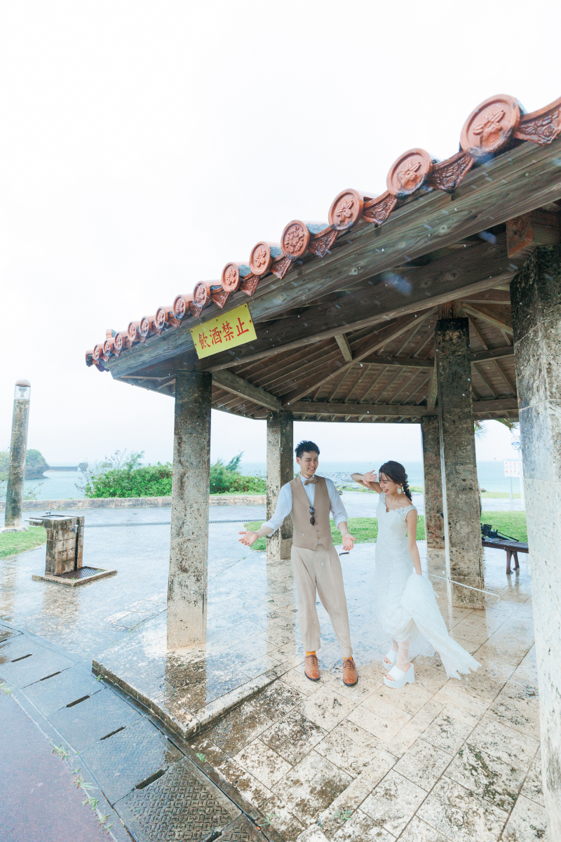 突然の雨!でも、それすら楽しむふたり