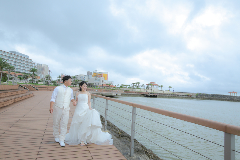 挙式のすぐ後に…