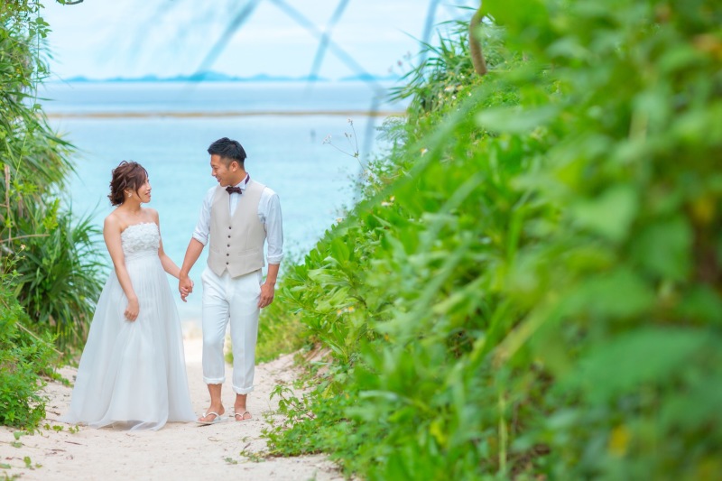 ビーチへの入り口