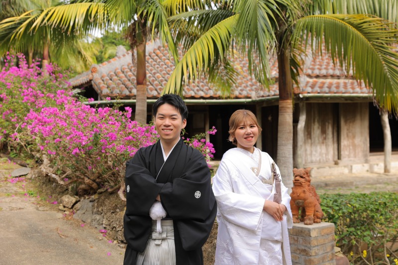 STUDIO SUNS沖縄(スタジオSUNS)_色打掛・着物が豊富