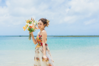 新作カラードレス続々入荷中♡