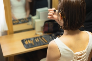 新婦ヘアチェンジ