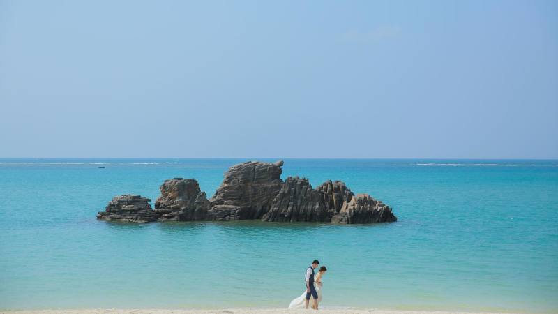 STUDIO SUNS沖縄(スタジオSUNS)_海で撮影できる