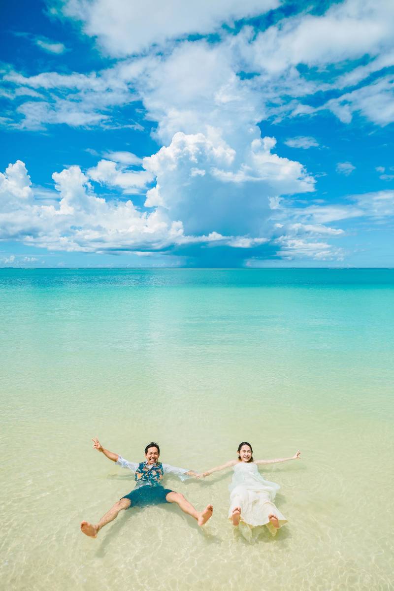 STUDIO SUNS沖縄(スタジオSUNS)_海で撮影できる