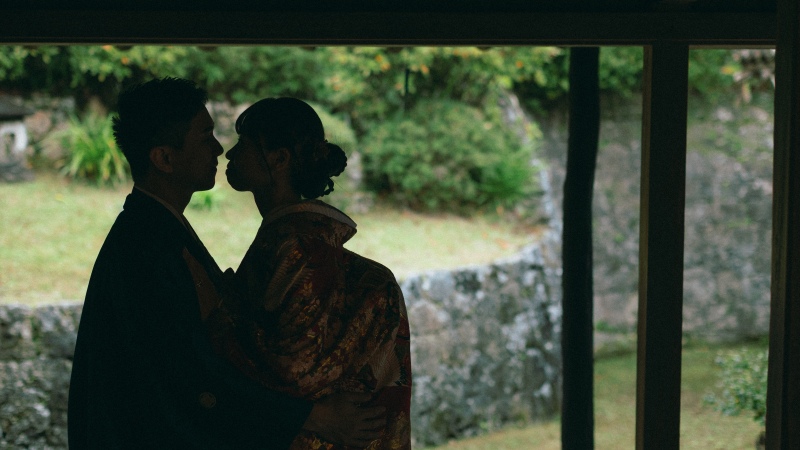 【よくばりプラン♪】和&洋どっちも着たいを叶えます♢沖縄ブルーのビーチロケ+国指定重要文化財「中村家住宅」撮影♢写真データ付き