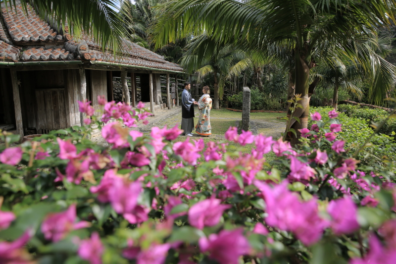 【200,530円】琉球村♢写真データ250カット以上♢衣装・ヘアメイク・アクセサリー・ブーケ・靴も含む