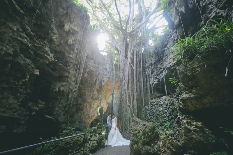 【268,180円】ビーチ＋カンガラーの谷♢写真データ、衣装、ヘアメイク、アクセサリー、ブーケ、靴も全部込み！