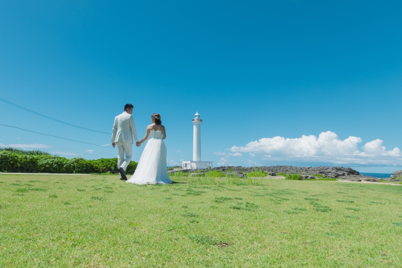 【開放感たっぷり♪】残波岬＆ビーチプラン！写真データ＆アルバム付き　228,030円