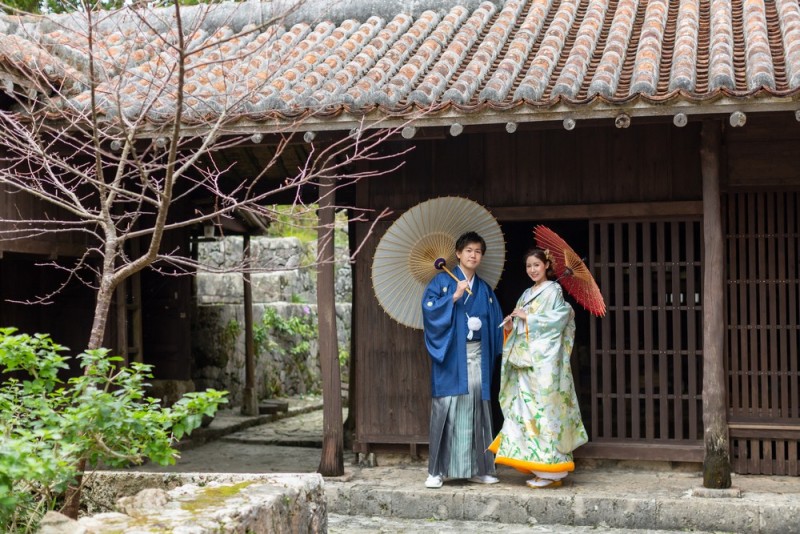 【235,180円】和＆洋どっちも着たいを叶えます♢沖縄ブルーのビーチロケ＋国指定重要文化財「中村家住宅」撮影♢写真データ付き