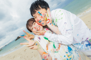 ペイントフォト限定! SUNSオリジナルTシャツプレゼント!