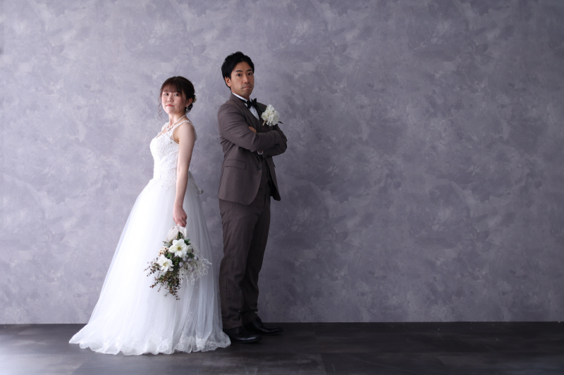 グレーのウォール