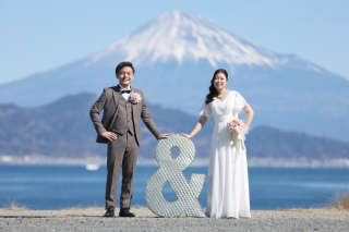 富士山＋海＋青空の洋装ロケーション＆和装スタジオ撮影