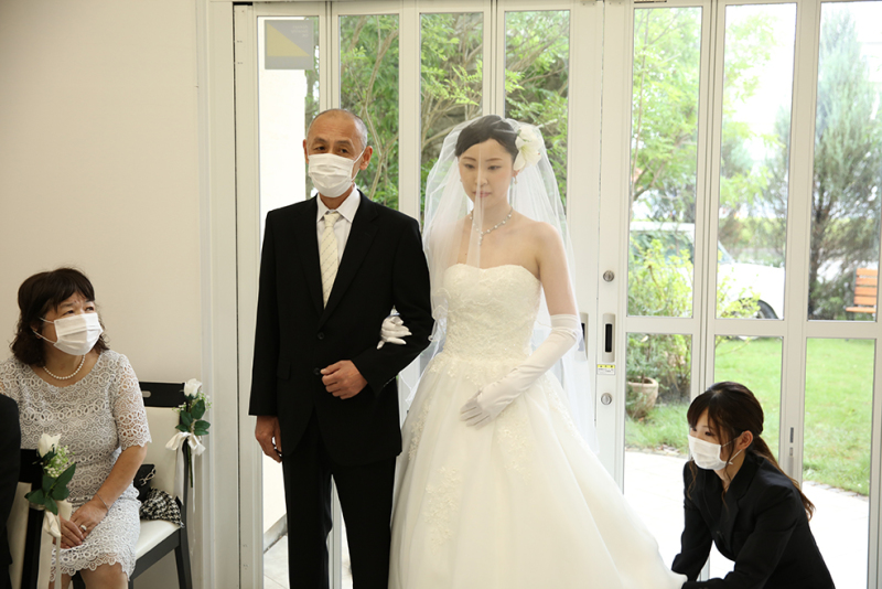 お父さんと入場