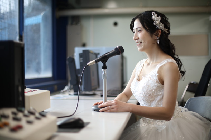 新婦さんはウグイス嬢に。。。
