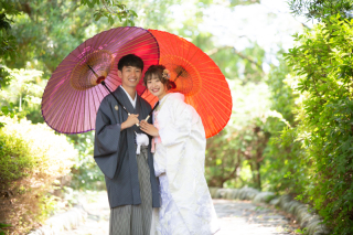 結婚式の前撮り・新緑ロケーション