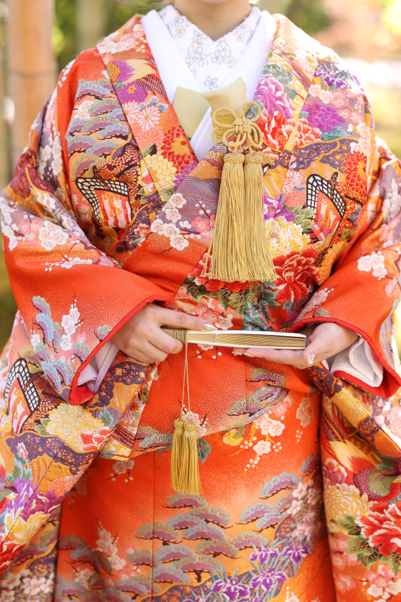 赤色の打掛で撮影できる