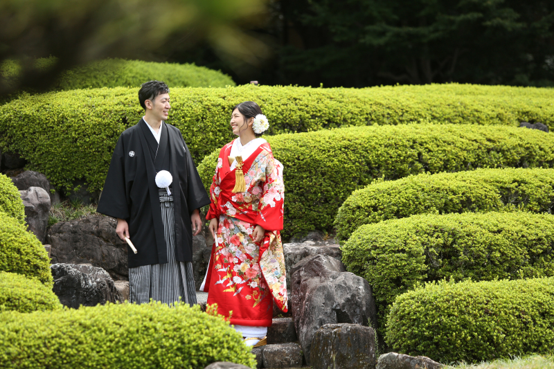 Kスタジオ 草薙店_庭園で撮影できる
