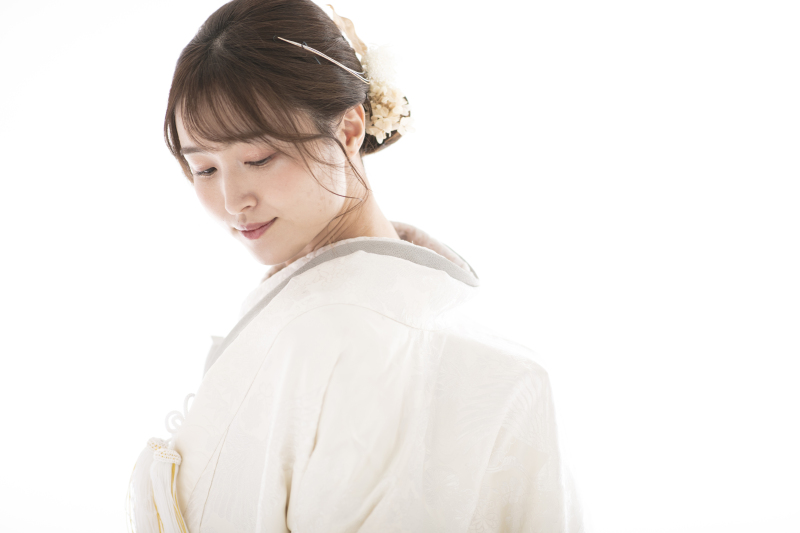 Kスタジオ 草薙店_白無垢が豊富