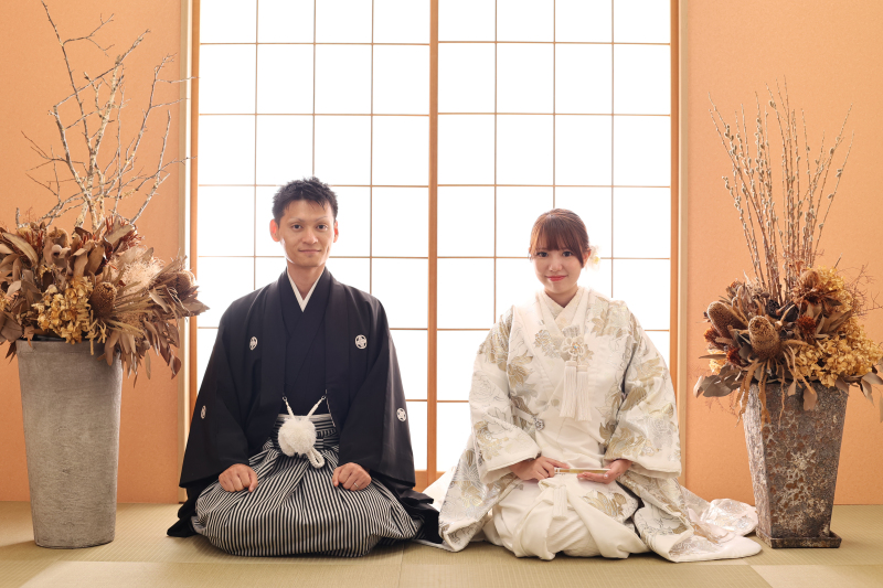 【和装&洋装2着でスタジオ撮影】選べる特典付き！ 平日28％OFF ・土日祝日 20％OFF ※3末までに撮影の方限定