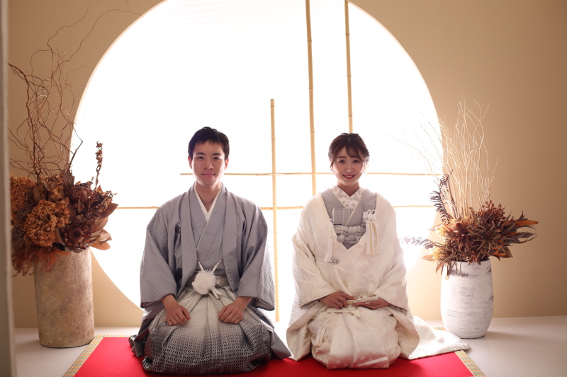 【和装&洋装2着でスタジオ撮影】選べる特典付き！ 平日28％OFF ・土日祝日 20％OFF ※10月末までに撮影のお客様限定