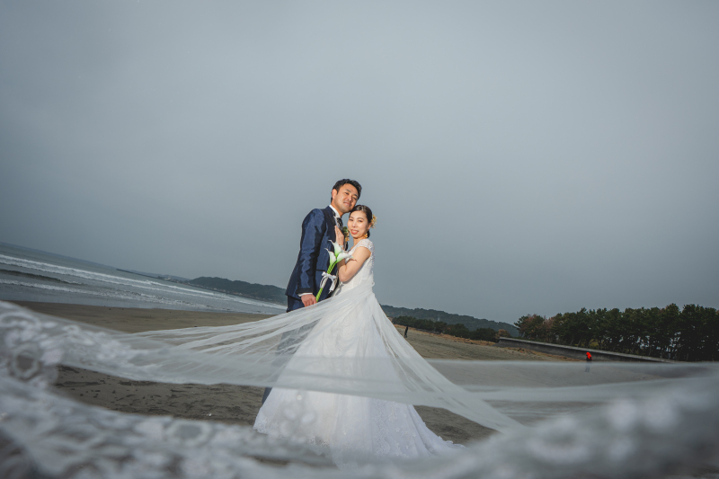 ベールを使いながら