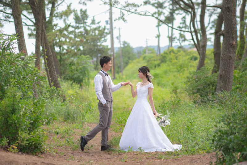 お二人の素敵な写真を撮影いたします