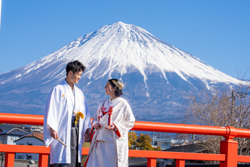 10月~12月【エリア富士山をバックに 神社撮影】和装ロケーション撮影