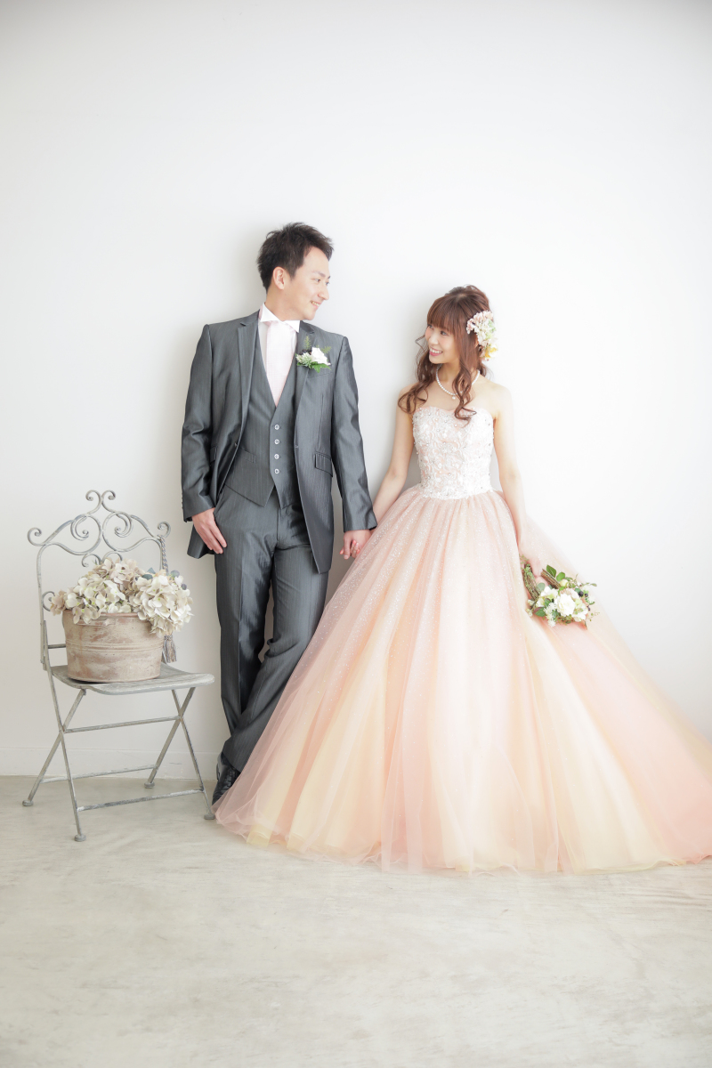 手をつないで…