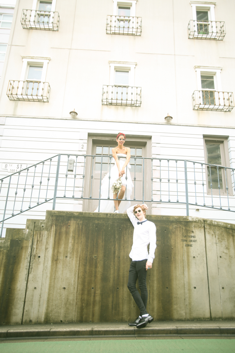 NYのアパートメントのようなロケ地で