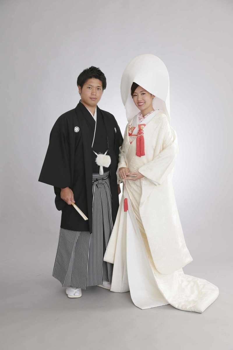 白無垢に色小物を入れて★