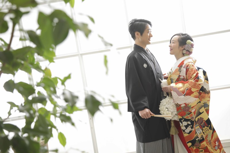 目線を外して・・・♡