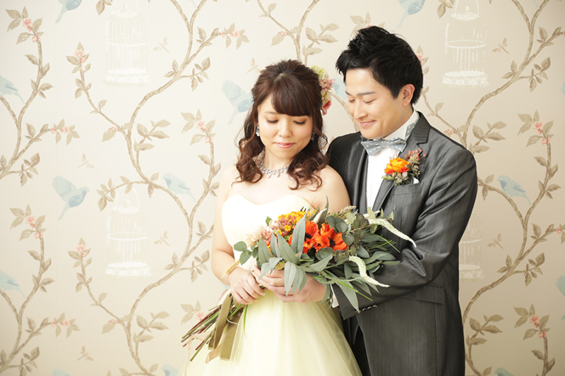 後ろからギュっ♪