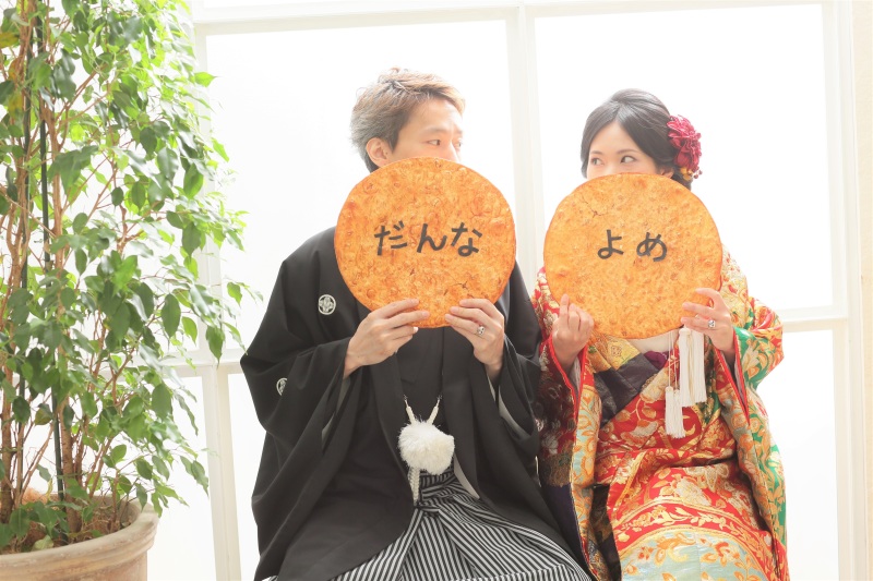 リアルおせんべいからひょっこり