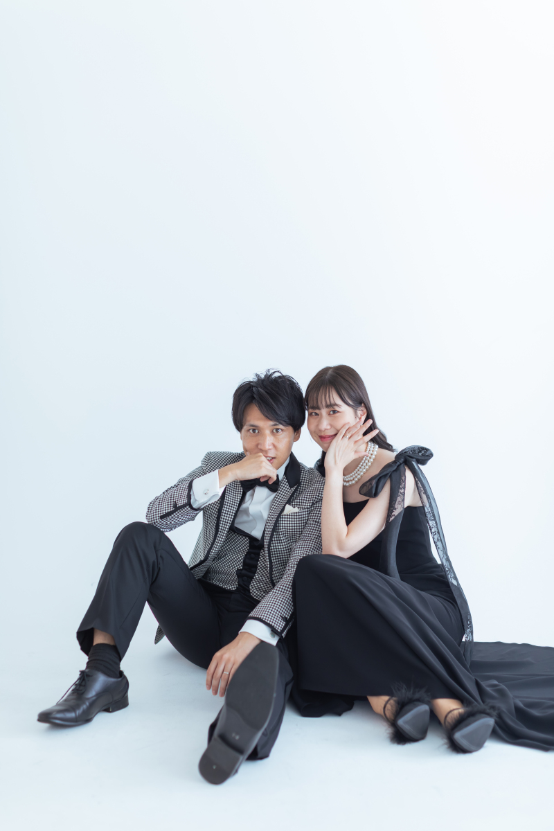 モノトーンコーデで雑誌風に