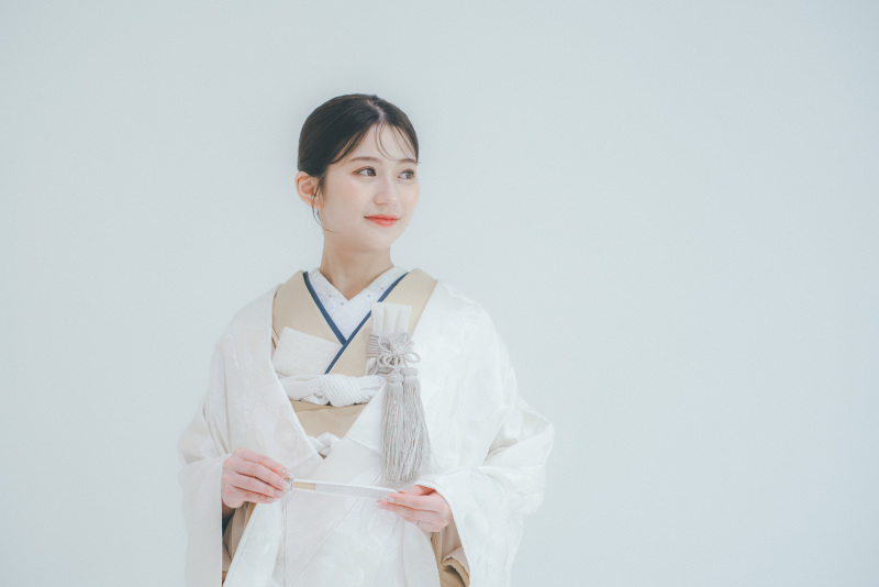 ワタベウェディング表参道フラッグシップフォトスタジオ_白無垢が豊富