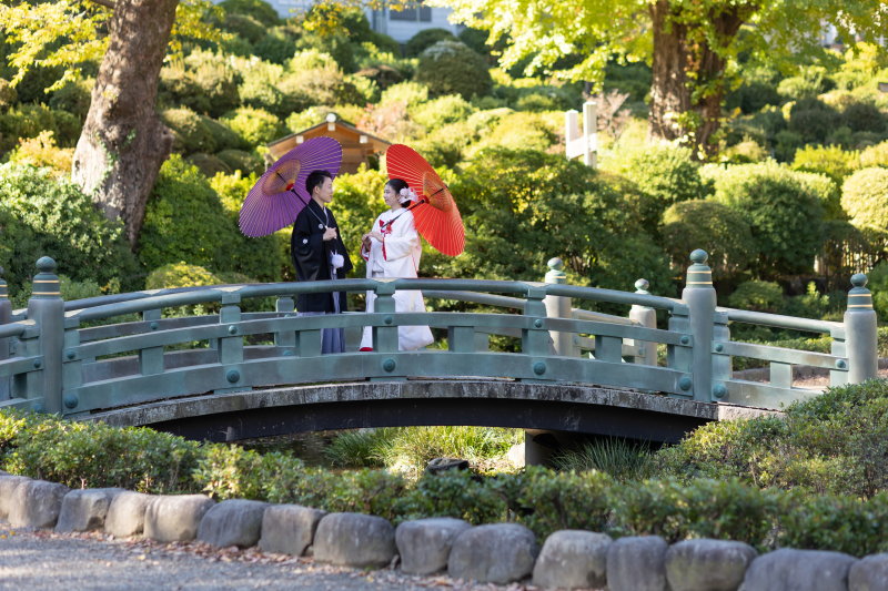 ワタベウェディング表参道フラッグシップフォトスタジオ_庭園で撮影できる