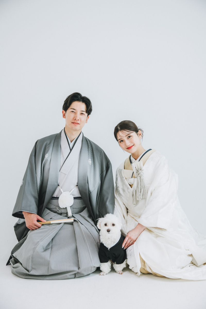 ワタベウェディング表参道フラッグシップフォトスタジオ_白無垢が豊富