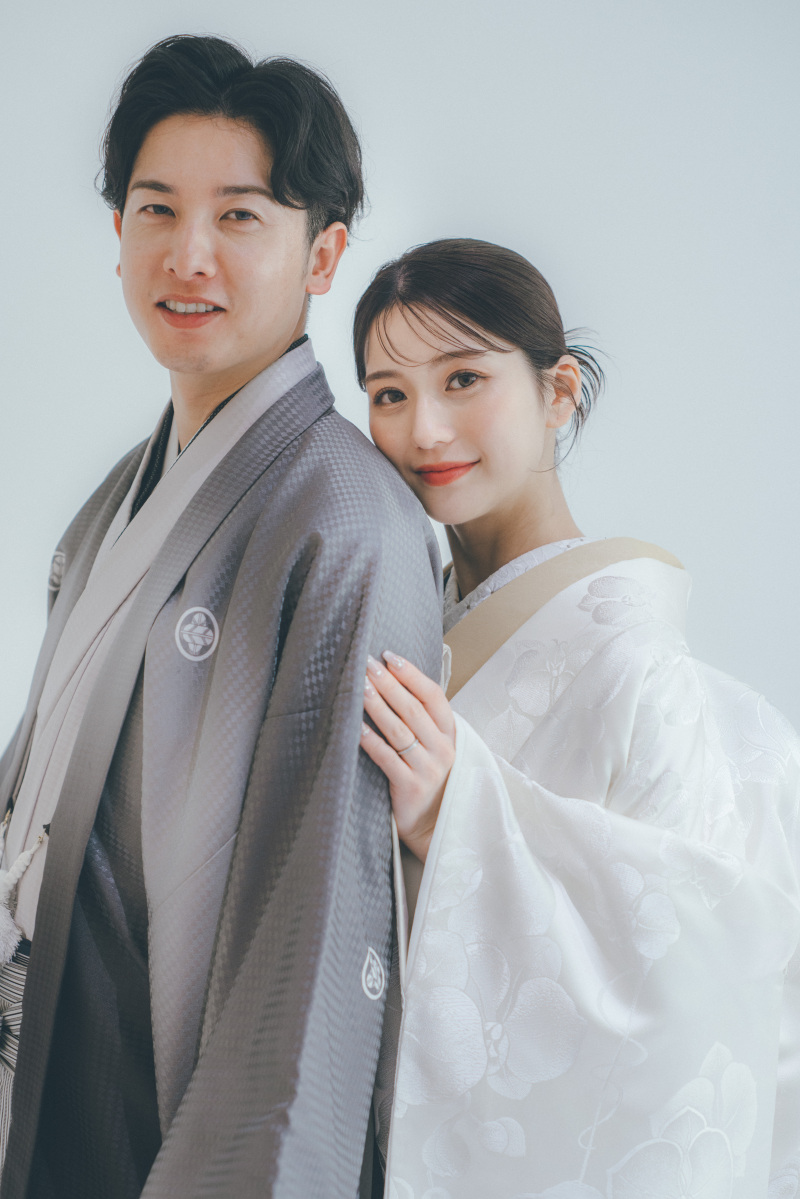 ワタベウェディング表参道フラッグシップフォトスタジオ_白無垢が豊富