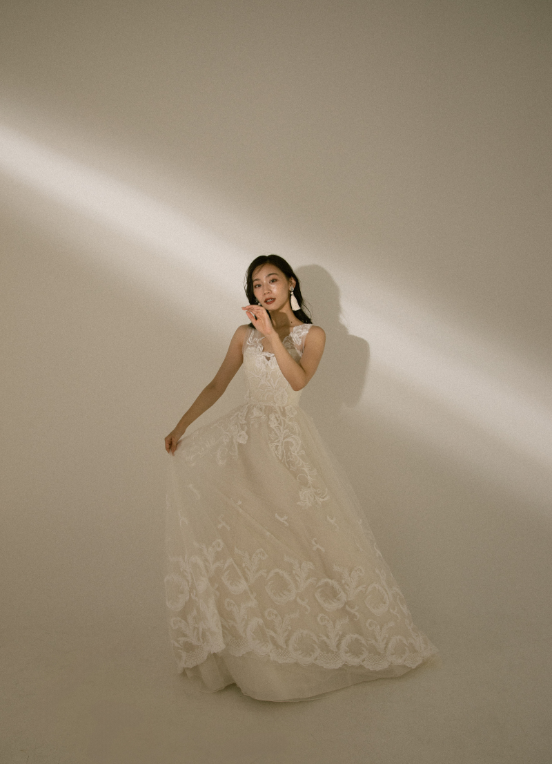 様々なラインのドレスもご用意